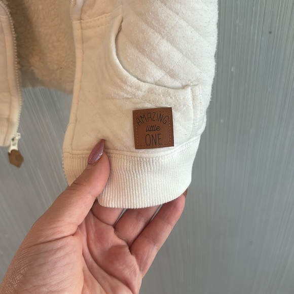 Carters simple joys cream fuzzy 24 month jacket - Picture 3 of 4